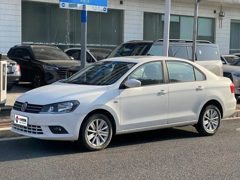 Jetta 2015 1.6L Manual Comfort