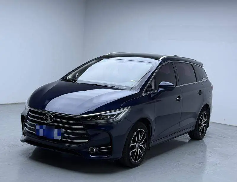 Song MAX 2018 1.5T Automatic Intelligent Connection Premium 6 Seaters
