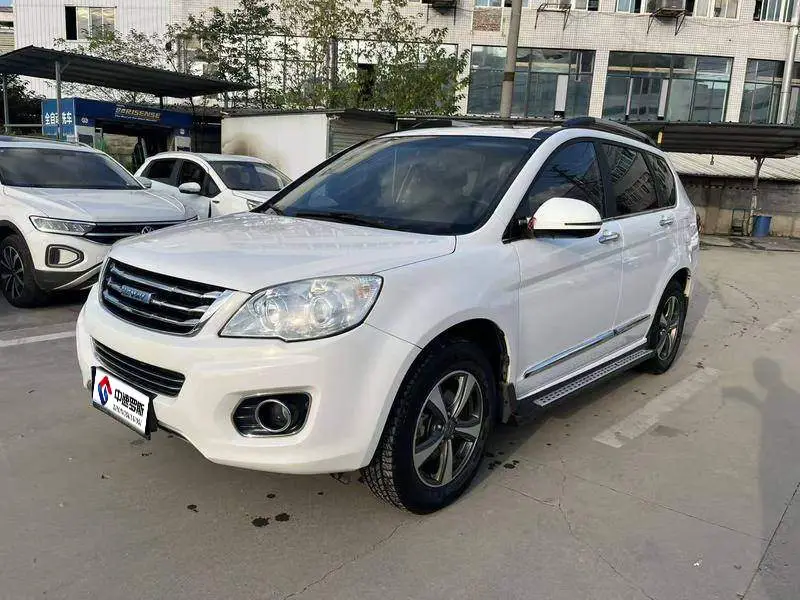 Haval H6 2016 upgraded version 1.5T automatic two-wheel drive elite model