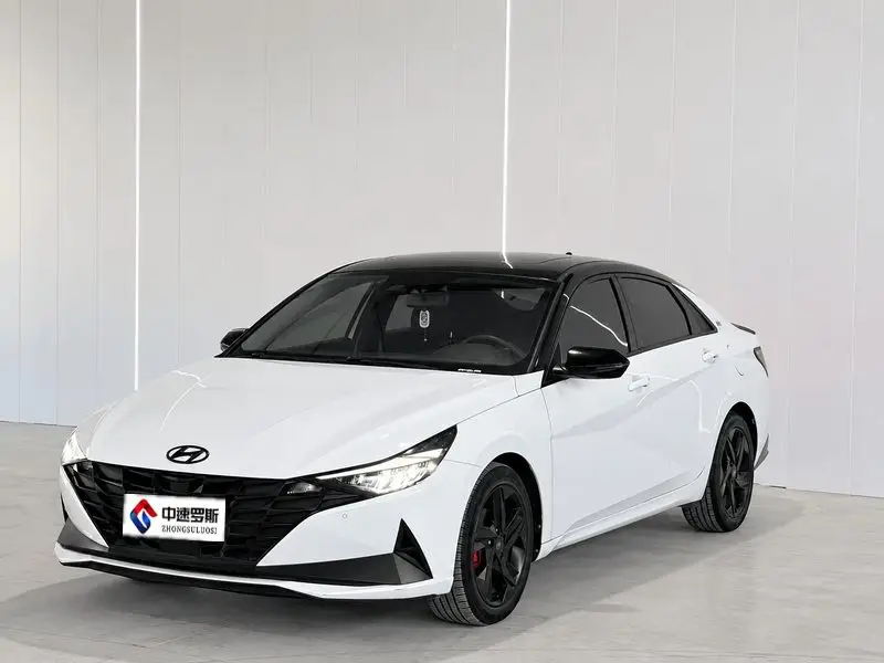 Elantra 2022 1.5L CVT LUX Black Knight Limited Edition