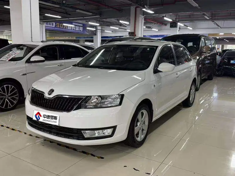 Xindong 2016 facelift 1.6L automatic creative version