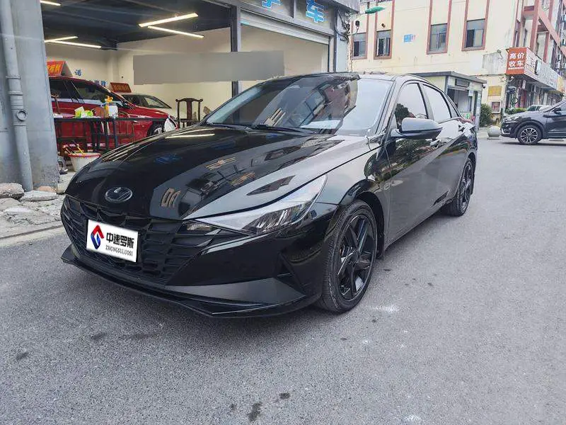 Elantra 2022 1.5L CVT LUX Black Knight Limited Edition