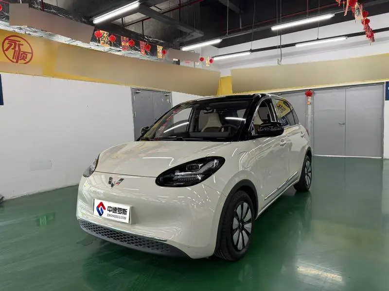 Wuling Bingo 2023 333km Lingxi Internet+
