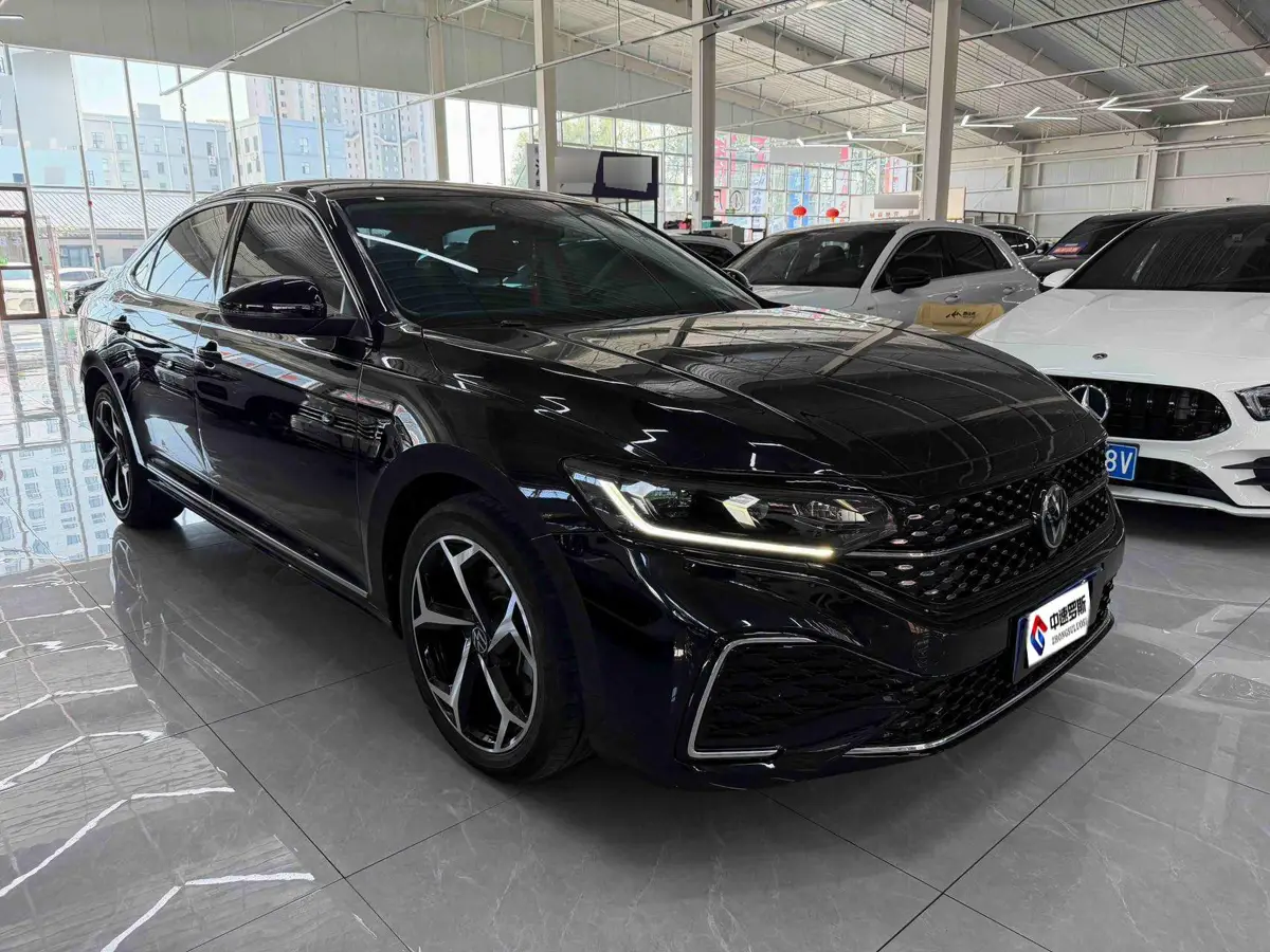 Passat 2023 280TSI Starry Sky Elite Edition