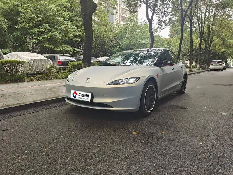 Model 3 2023 rear-wheel drive version
