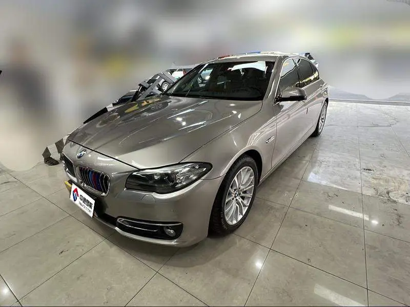 BMW 5 ซีรีส์ 2014 525Li Luxury Design Package