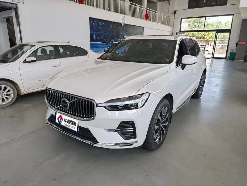 Volvo XC60 2024 B5 4WD Zhiyuan Deluxe Edition