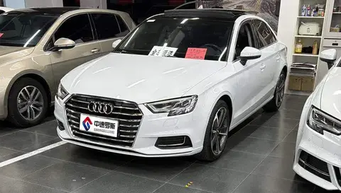 Audi A3 2017 Limousine 40 TFSI Fashion Edition