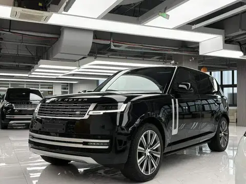 Range Rover 2025 3.0 L6 400PS Genesis Extended Edition
