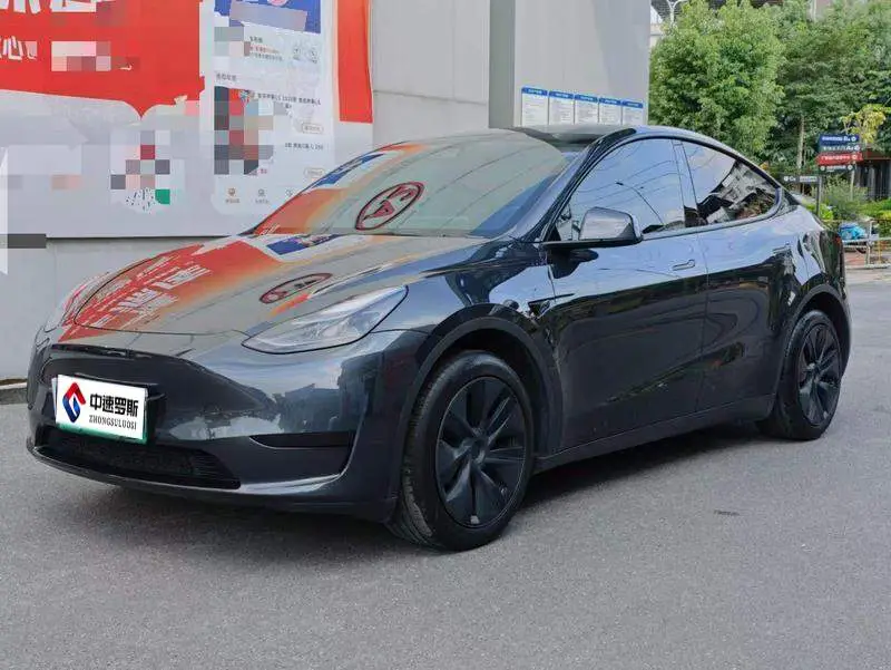 Model Y 2024 rear-wheel drive version
