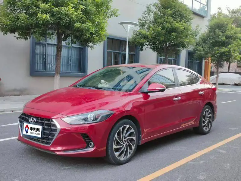 Leading 2019 1.5L CVT Intelligent Elite