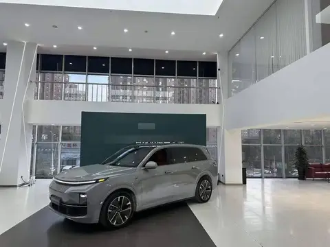 Ideal L9 2025 Ultra Smart New Edition