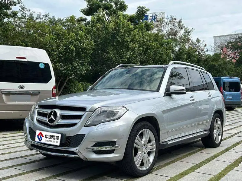 Mercedes-Benz GLK-Class 2013 GLK 300 4MATIC Fashion Edition