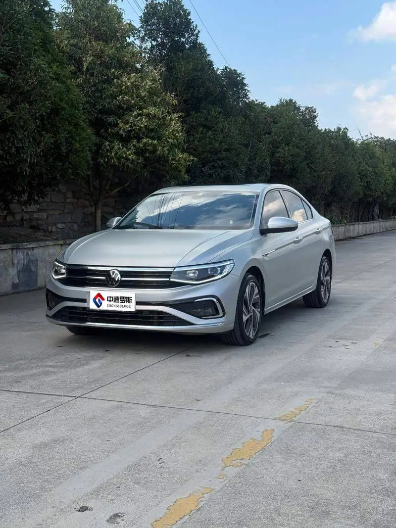 Bora 2023 300TSI DSG Premium Edition