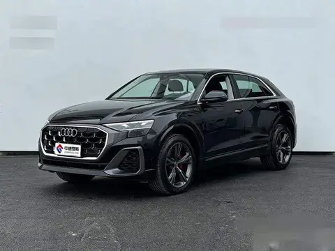 Audi Q8 2024 55 TFSI Luxury Dynamic Edition