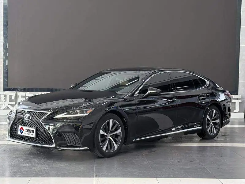 Lexus LS 2021 500h Excellence Edition