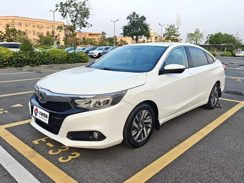 Lingpai 2019 180Turbo CVT Luxury Edition National VI