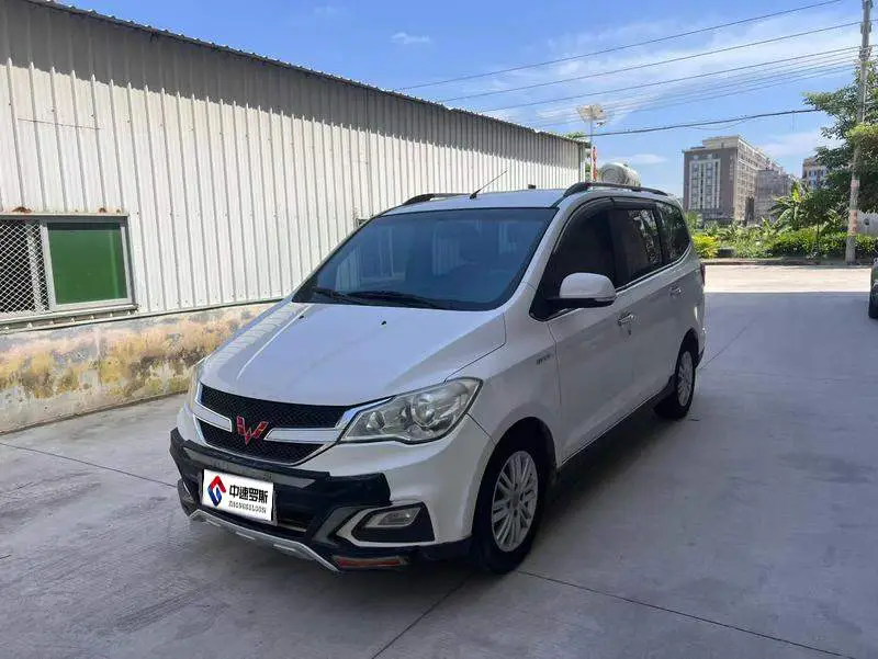 Wuling Hongguang 2015 1.5L S1 Comfort National V