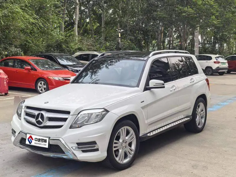 Mercedes-Benz GLK-Class 2015 GLK 260 4MATIC Dynamic Extreme Edition
