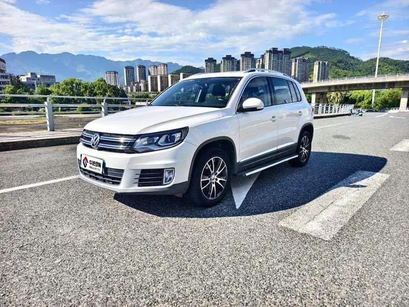 Tiguan 2015 1.8TSI Automatic 2WD Luxury Model