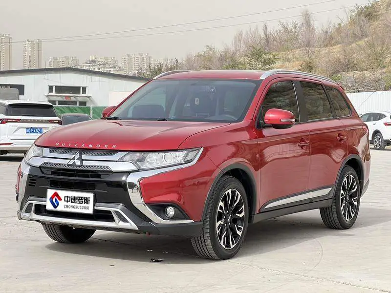 Outlander 2019 2.0L 2WD Enjoy Edition 5 Seaters National VI