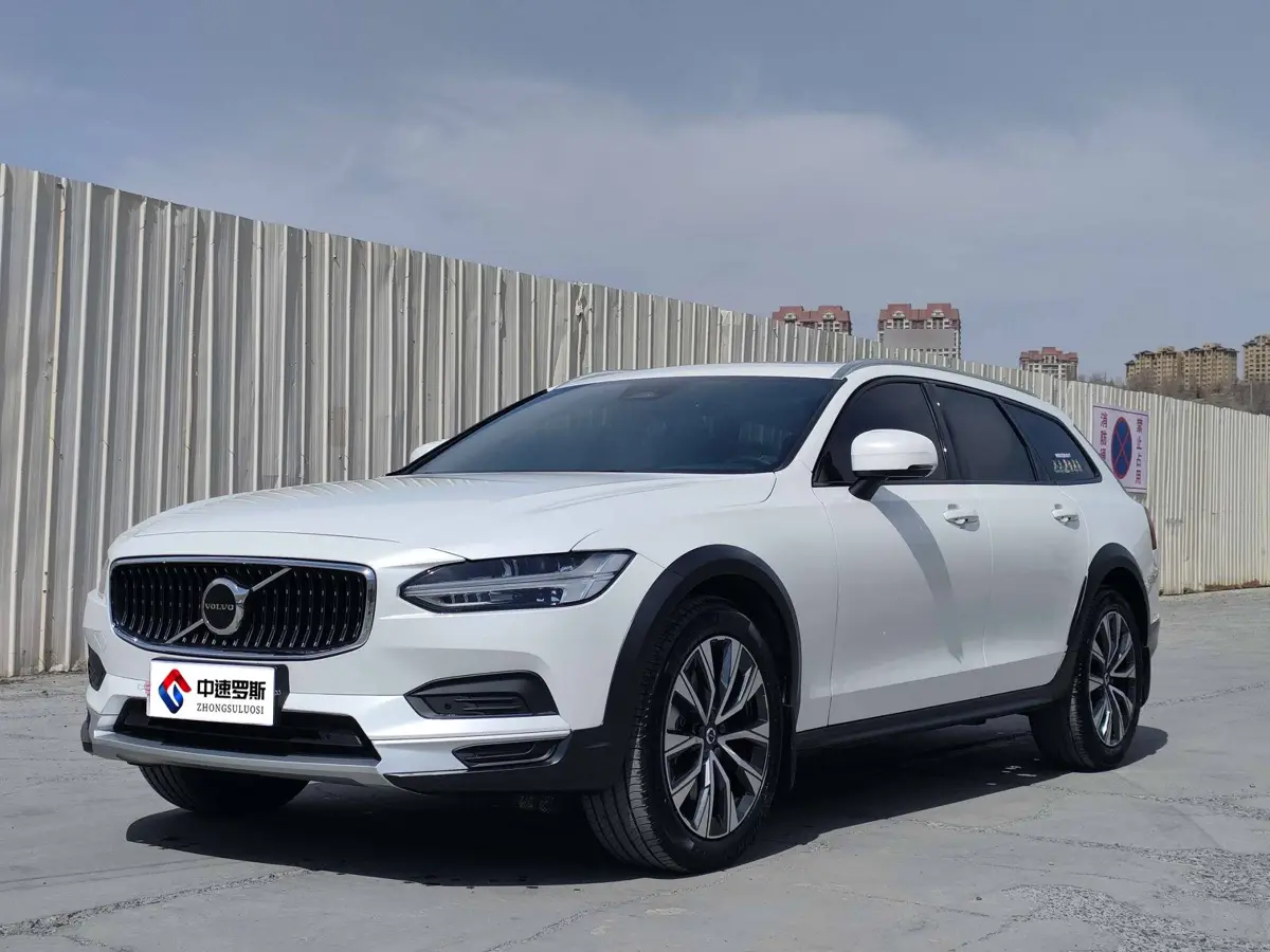Volvo V90 2024 Cross Country B5 AWD Zhiyuan Edition
