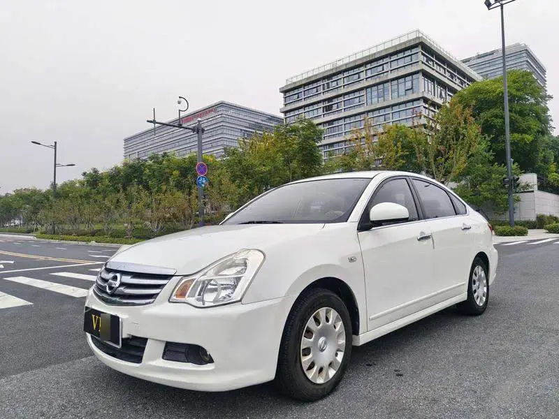 Sylphy 2012 Classic 1.6XE Automatic Comfort Edition