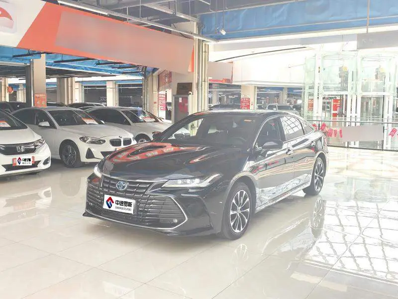 Asian Dragon 2022 Hybrid 2.5L Luxury Edition