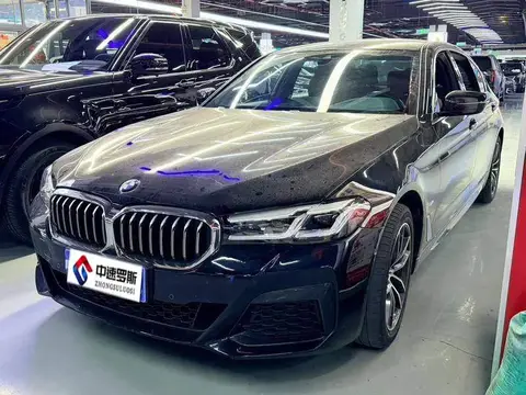 BMW 5 Série 2022 525Li M Sport Package
