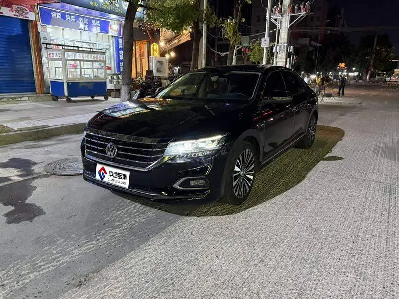 Passat 2019 380TSI Premium Edition National VI