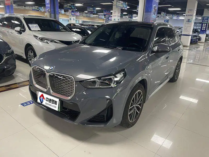 BMW iX1 2023 xDrive30L M Sport Package