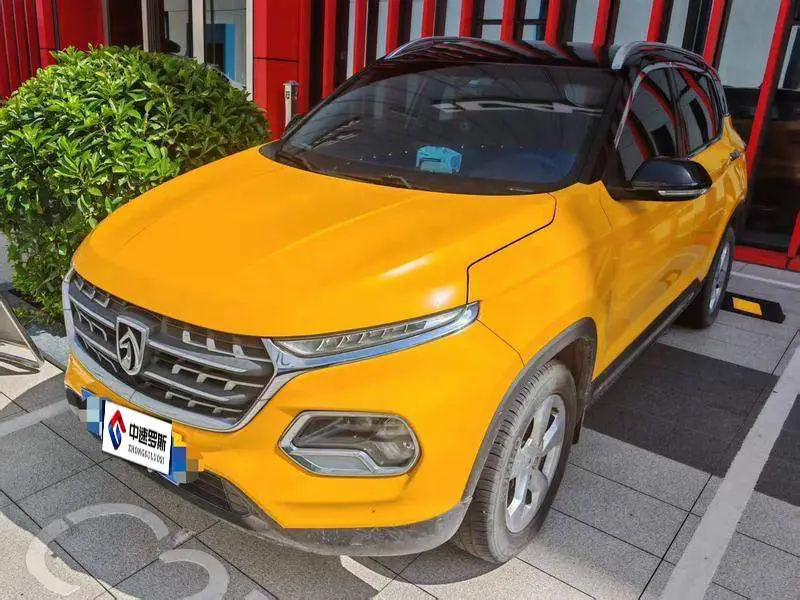 Baojun 510 2017 1.5L Manual Fashion Model