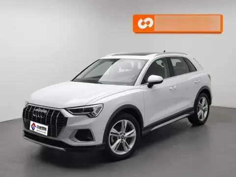 Audi Q3 2021 35 TFSI Stylish and Elegant