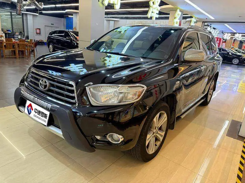 Highlander 2011 2.7L 2WD 7-seat luxury version