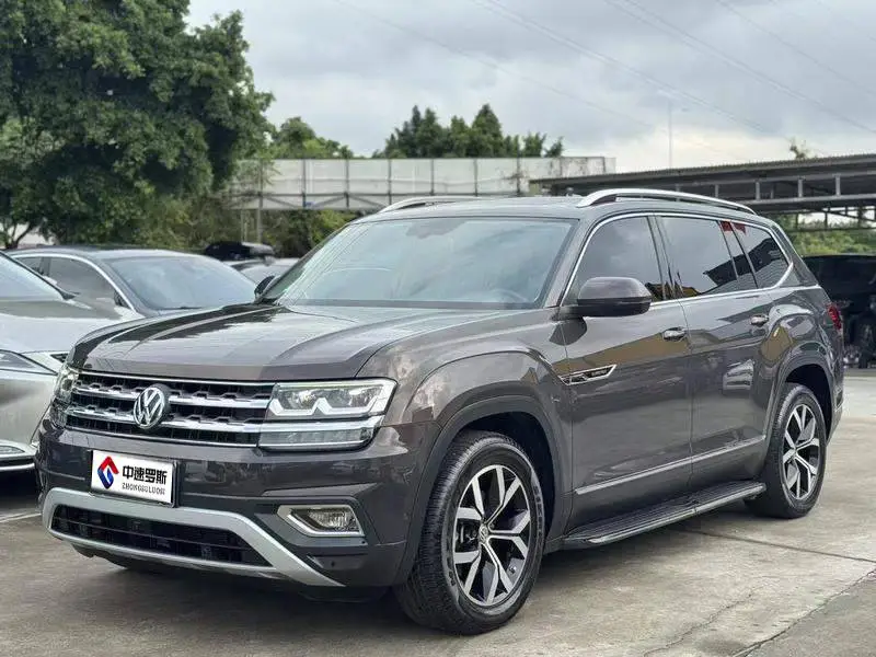 Touron 2017 380TSI 4WD Luxury Edition
