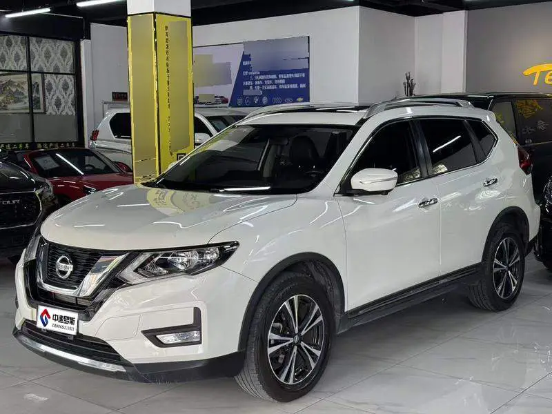 X-Trail 2017 2.5L CVT Deluxe 4WD
