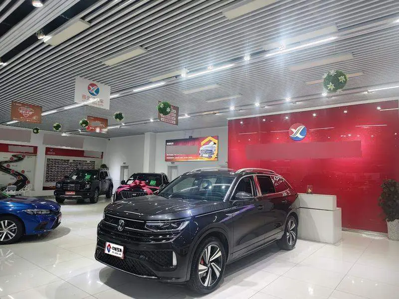 Tour 2023 380TSI 4WD R-Line Tour Edition