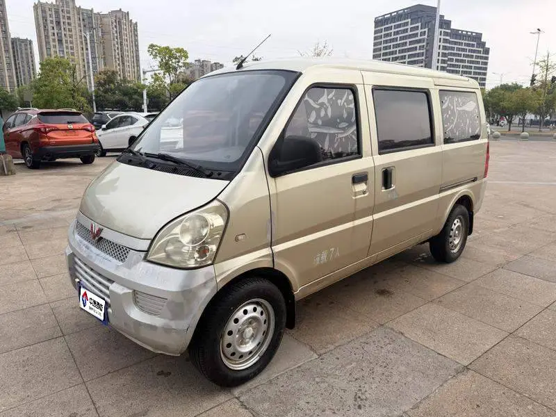 Wuling Rongguang 2014 1.2LS basic model