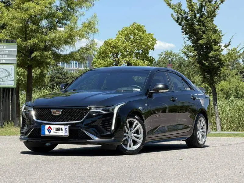 Cadillac CT4 2022 28T Fashion Model