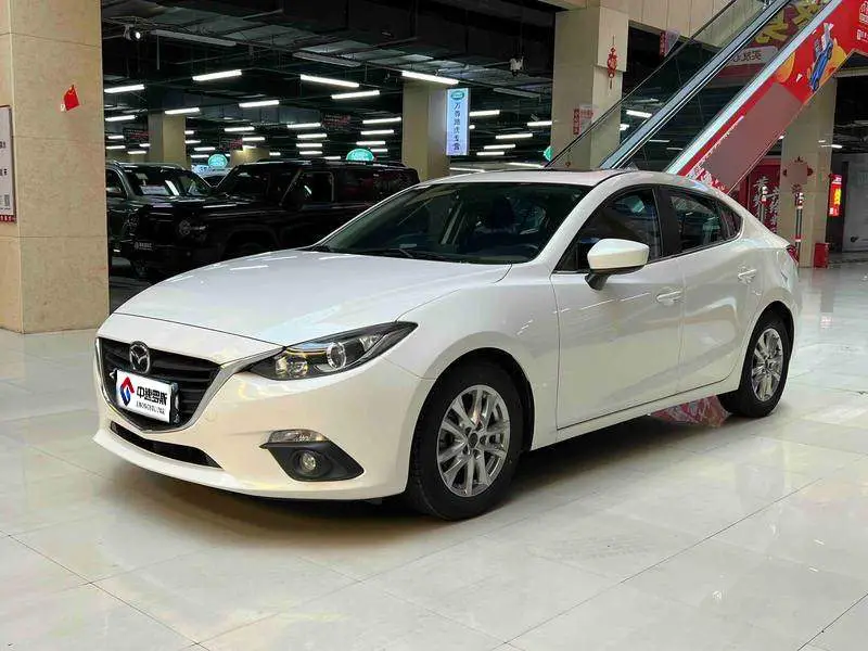 Mazda 3 Angkesaila 2014 Sedan 1.5L Automatic Luxury