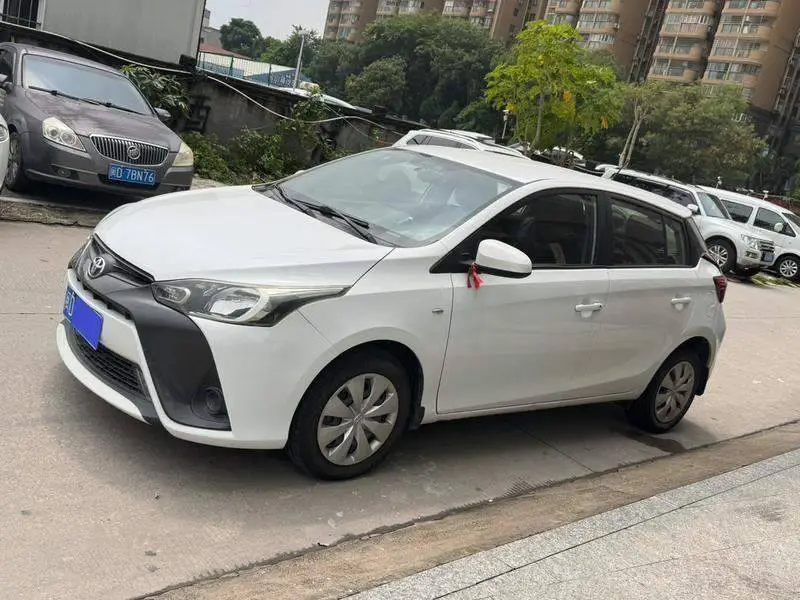 YARiS L 2016 facelift 1.5E CVT Charm Edition