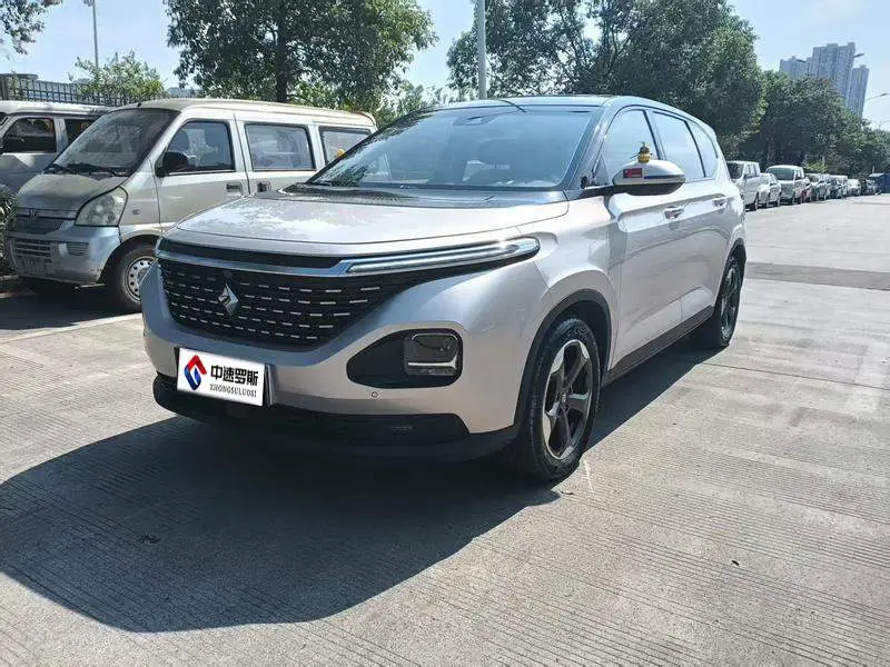 Baojun RM-5 2019 1.5T CVT 24-hour online premium 6-seater