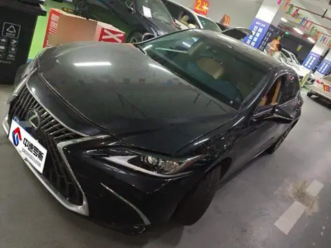 Lexus ES 2022 200 Excellence Edition