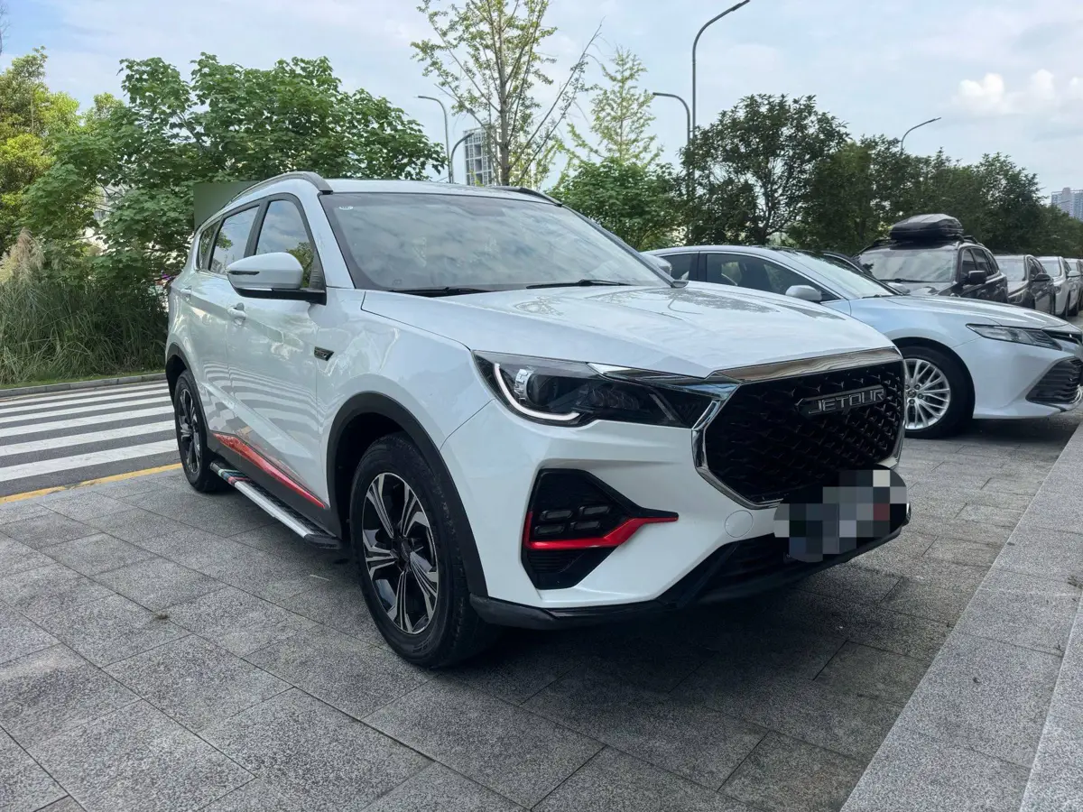 Jetour X70 2023 1.5T DCT Beyond PRO 5-seater