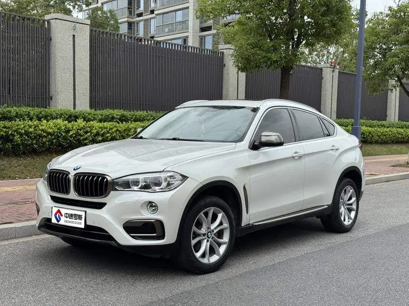 BMW X6 2018 xنظام الدفع28i