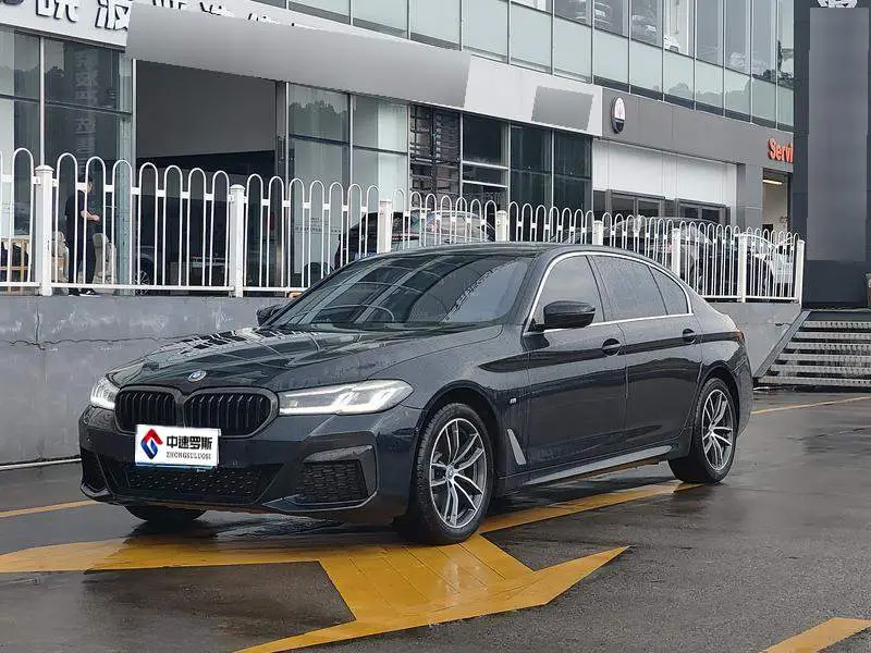 BMW 5 Series 2021 525Li M Sport Package