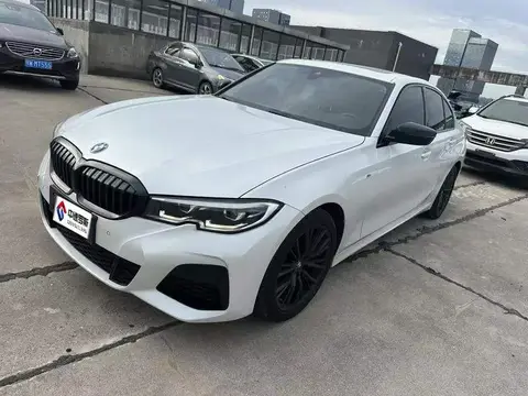 BMW 3 Dòng xe 2021 facelift 330i M Sport Night Edition