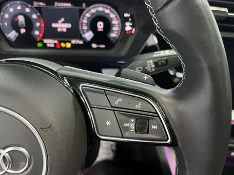 Audi A3 2023 Sportback 35 TFSI facelift: stylish and sporty