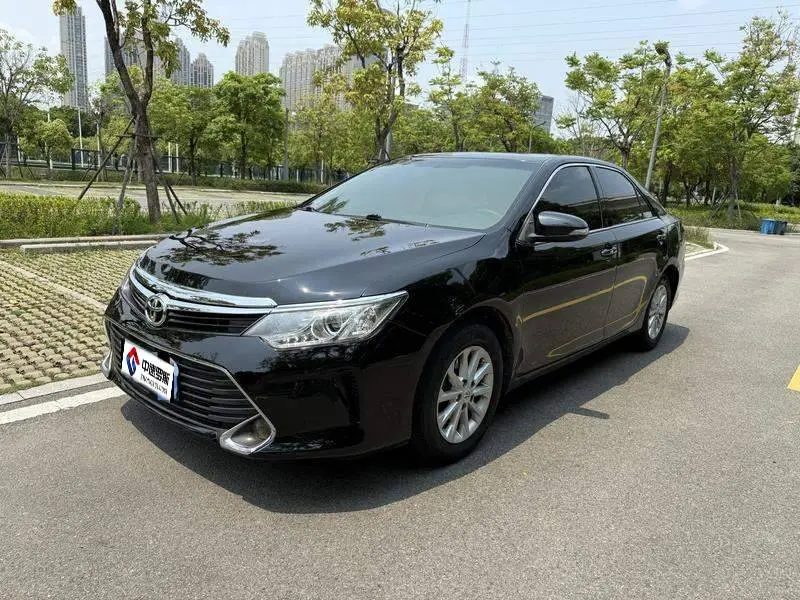 Camry 2016 2.0E 10th Anniversary Elite Edition