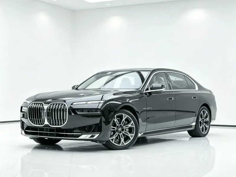 BMW 7 Series 2023 735Li Luxury Package